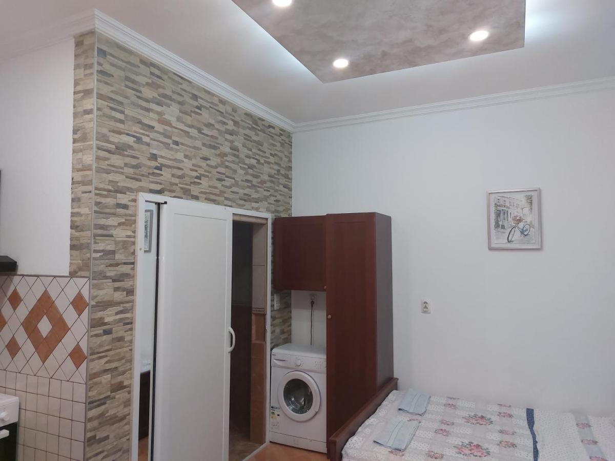 Apartments Mira Тиват Екстер'єр фото